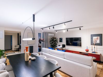 Stylish 4 BR Suites – 4 Baths + Balcones Gran Vía