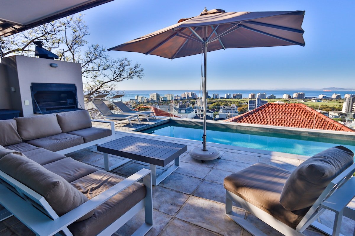 Spectacular, perfectly located 5bedroom city villa gallery image 3