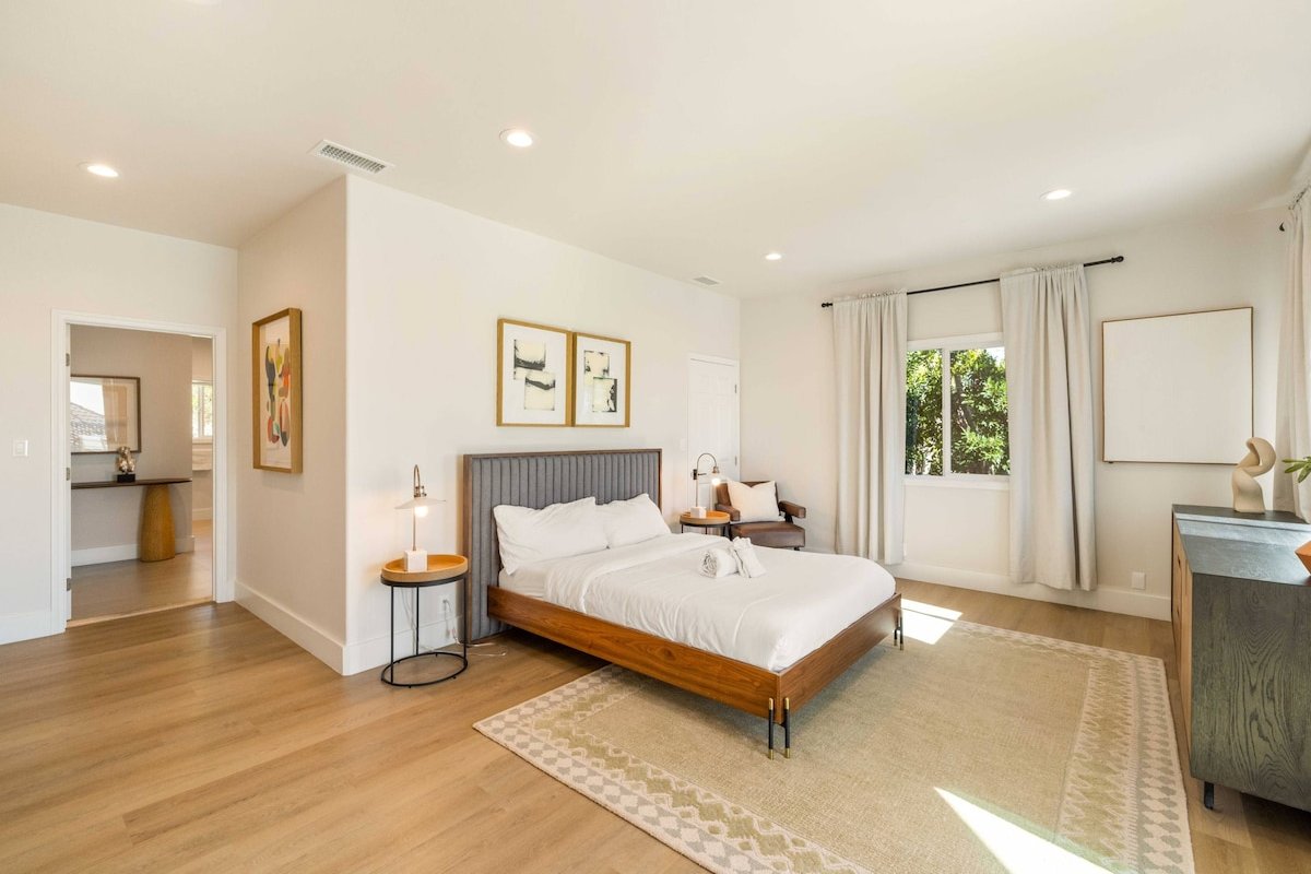 Voted Guest Favorite! Get Wow’d! Stellar Views gallery image 5