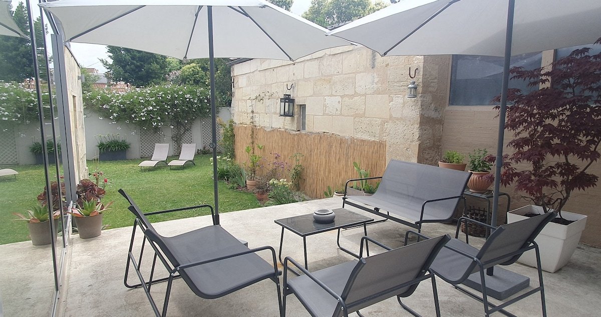 Spacious House · AC · Tram · Parkings · Confort gallery image 3