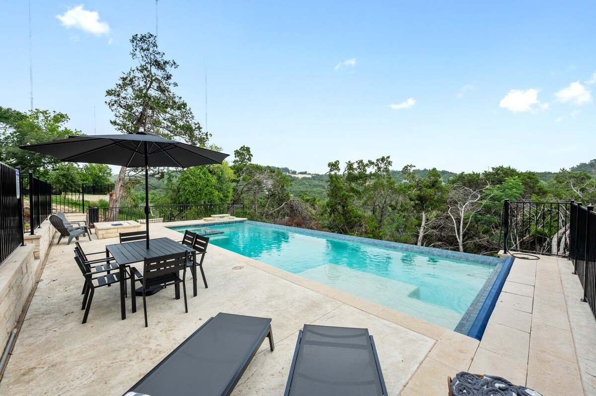 Canyon Oasis: Poolside Paradise | Spectacular View gallery image 3