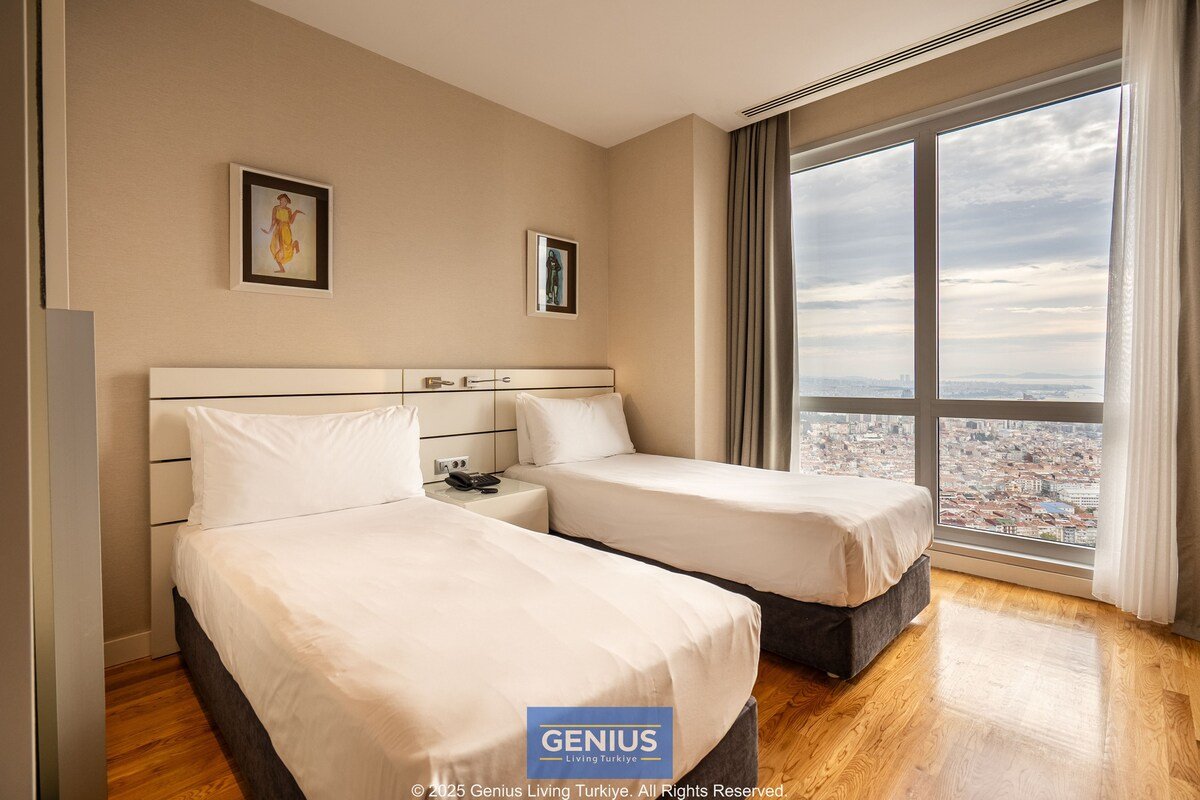 Lux 2 Bedroom Apartment | 40+ Floors | Sea Vw gallery image 4