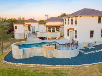 7 Bedroom | Sleep 26 | Pool | Hot Tub | Pool Table