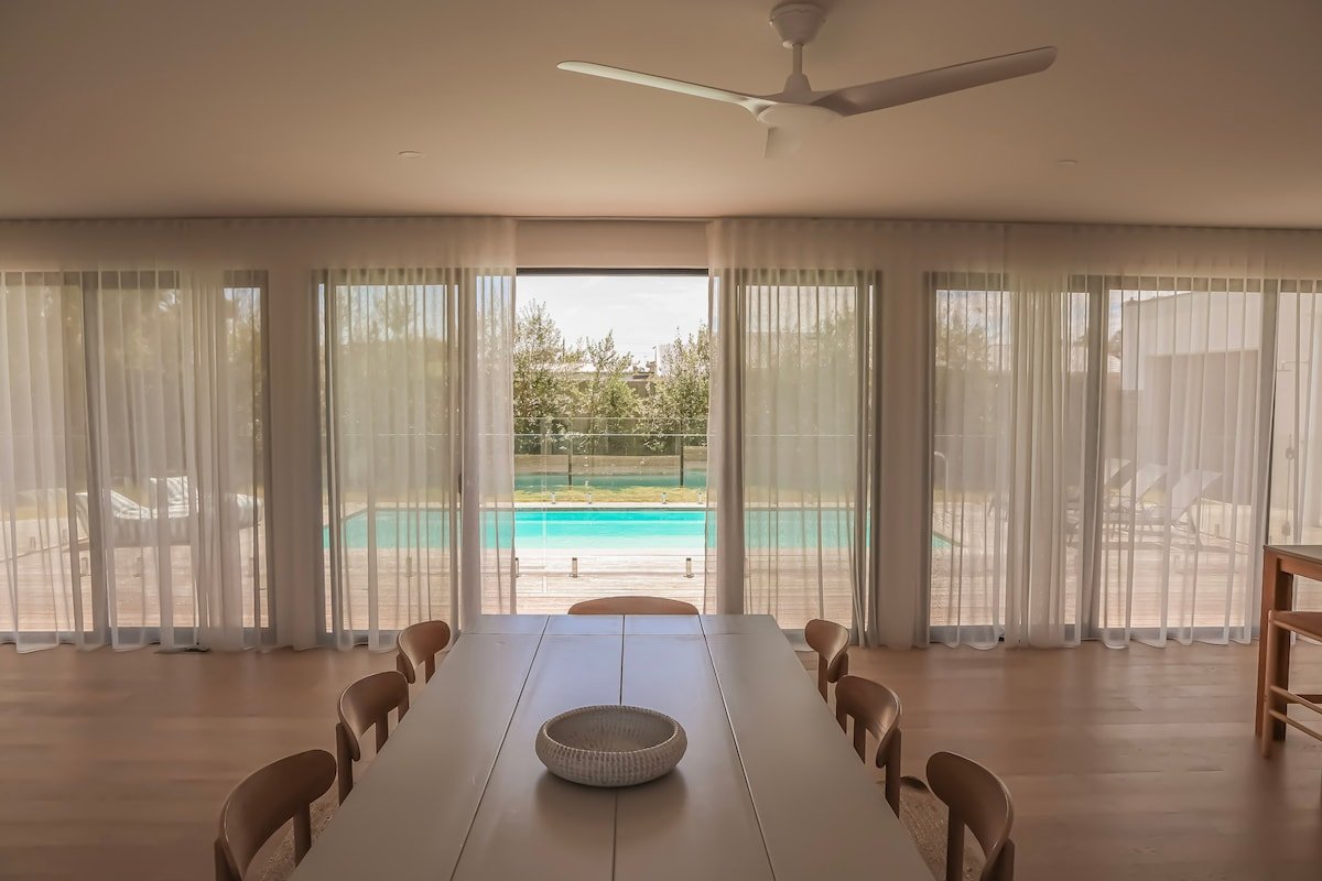 The Coastal Escape gallery image 5