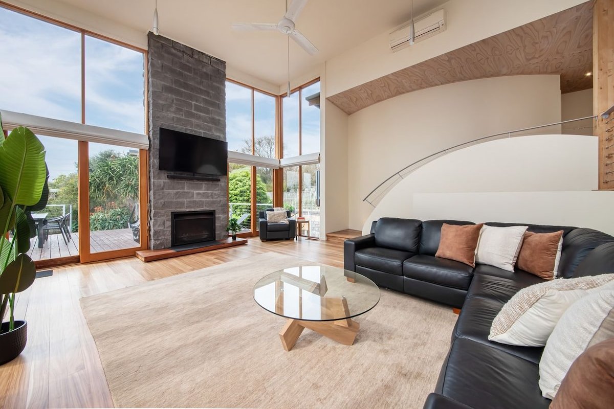 Cedar Views in McCrae gallery image 2