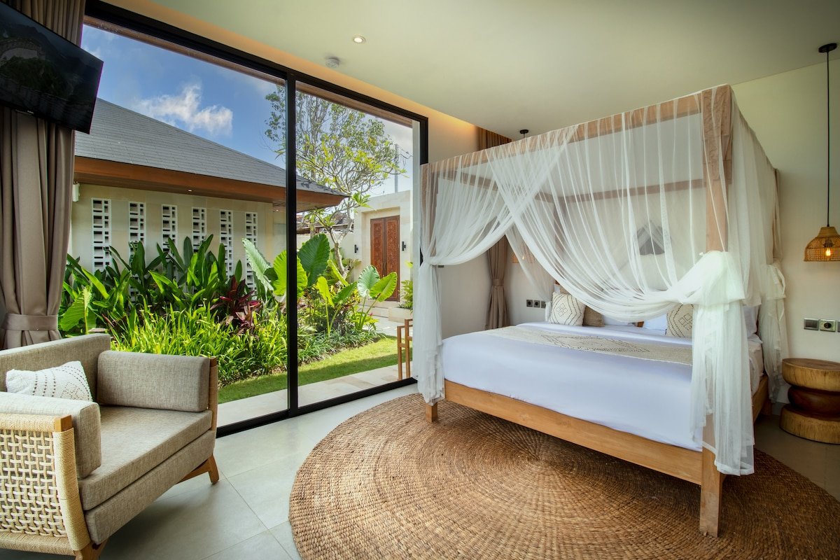 Villa Tereva : 4BR W/ Mount Agung Views in Ubud gallery image 2