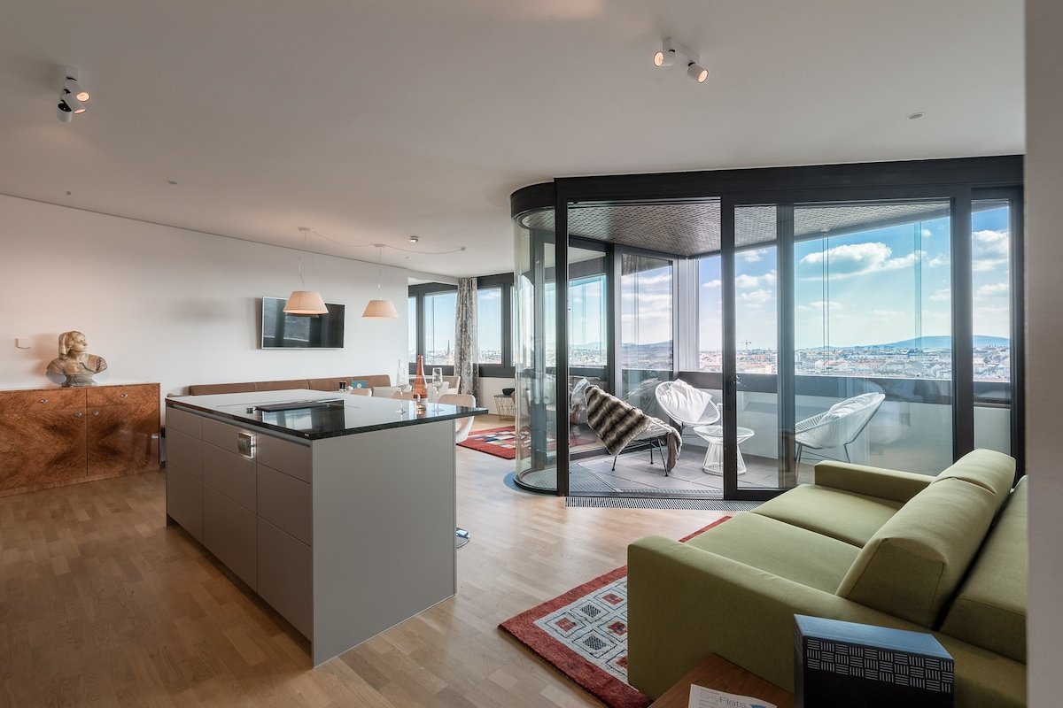 Skyflats Vienna South View gallery image 2