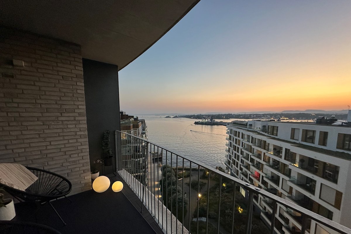 Luxurious 2bedroom penthouse w/spectacular seaview gallery image 4
