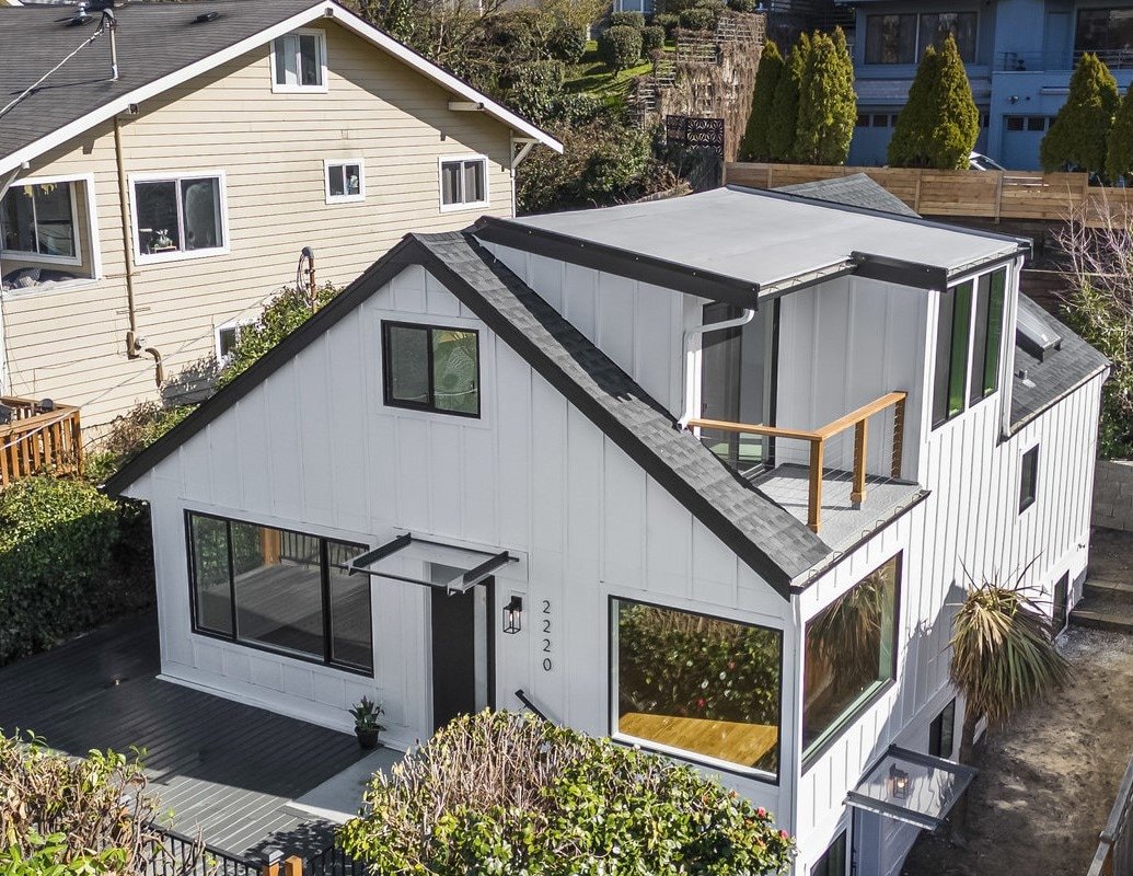 Scenic Elliott Bay/Sunset VIEWS-Queen Anne Retreat gallery image 5