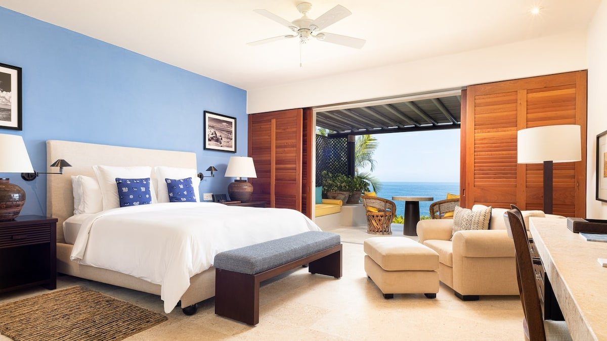 Four Seasons Private Villa with Pool and Views gallery image 5