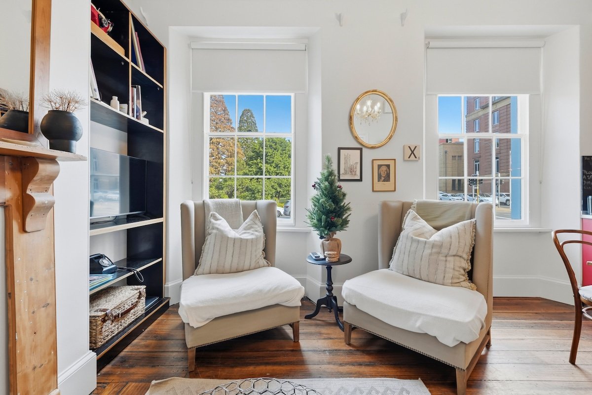 55 DAVEY Townhouse 1 Salamanca on your doorstep gallery image 4