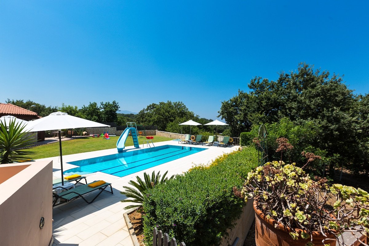 Sunset Nature Stay | Family Oasis w/ Playground! gallery image 2