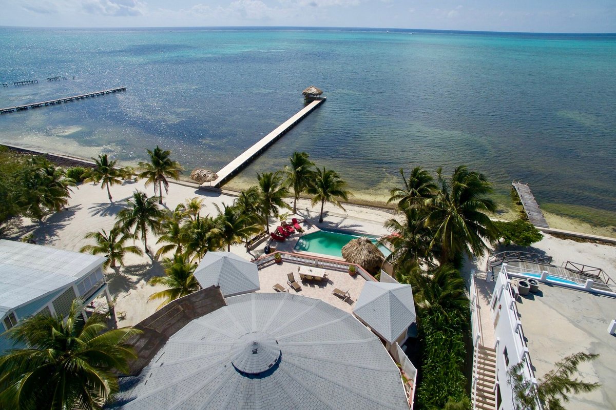 8BR on beach: private pool, views!