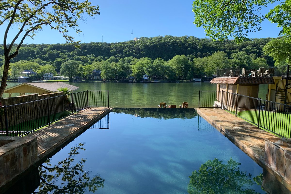 Spectacular Waterfront Estate