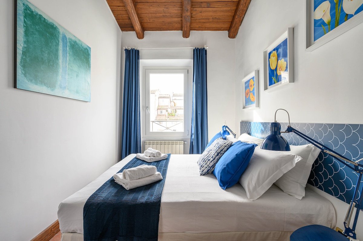 CAMPO dè FIORI dalle Finestre gallery image 5