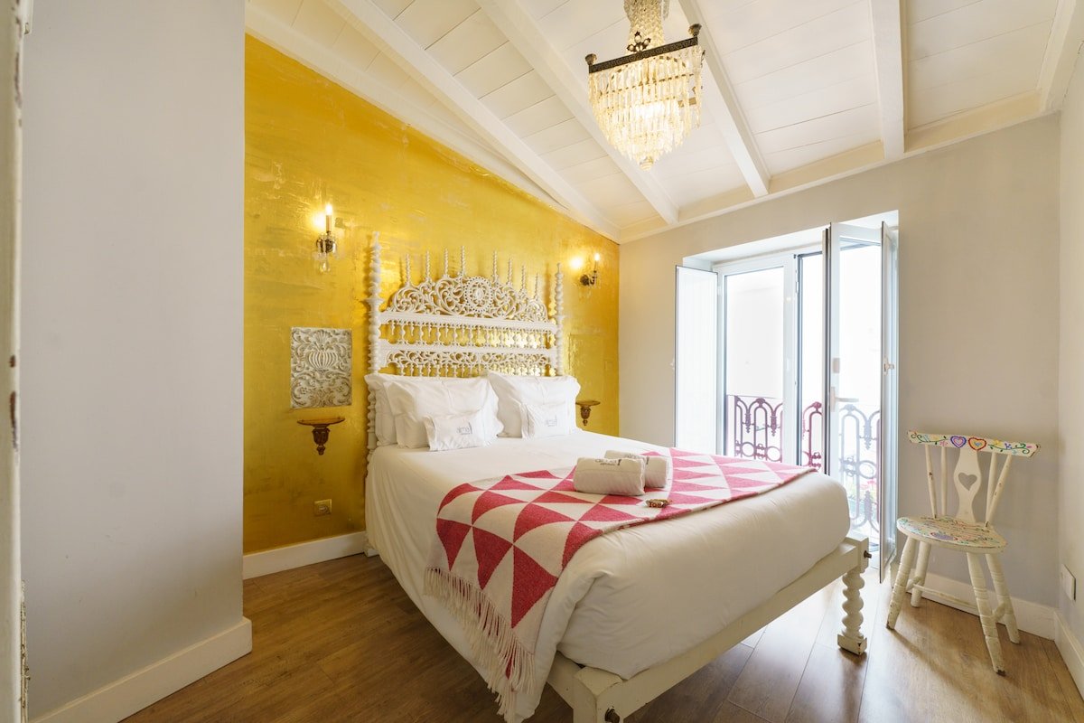 River view PortugueseSoul Large Terrace Alfama 10p gallery image 5