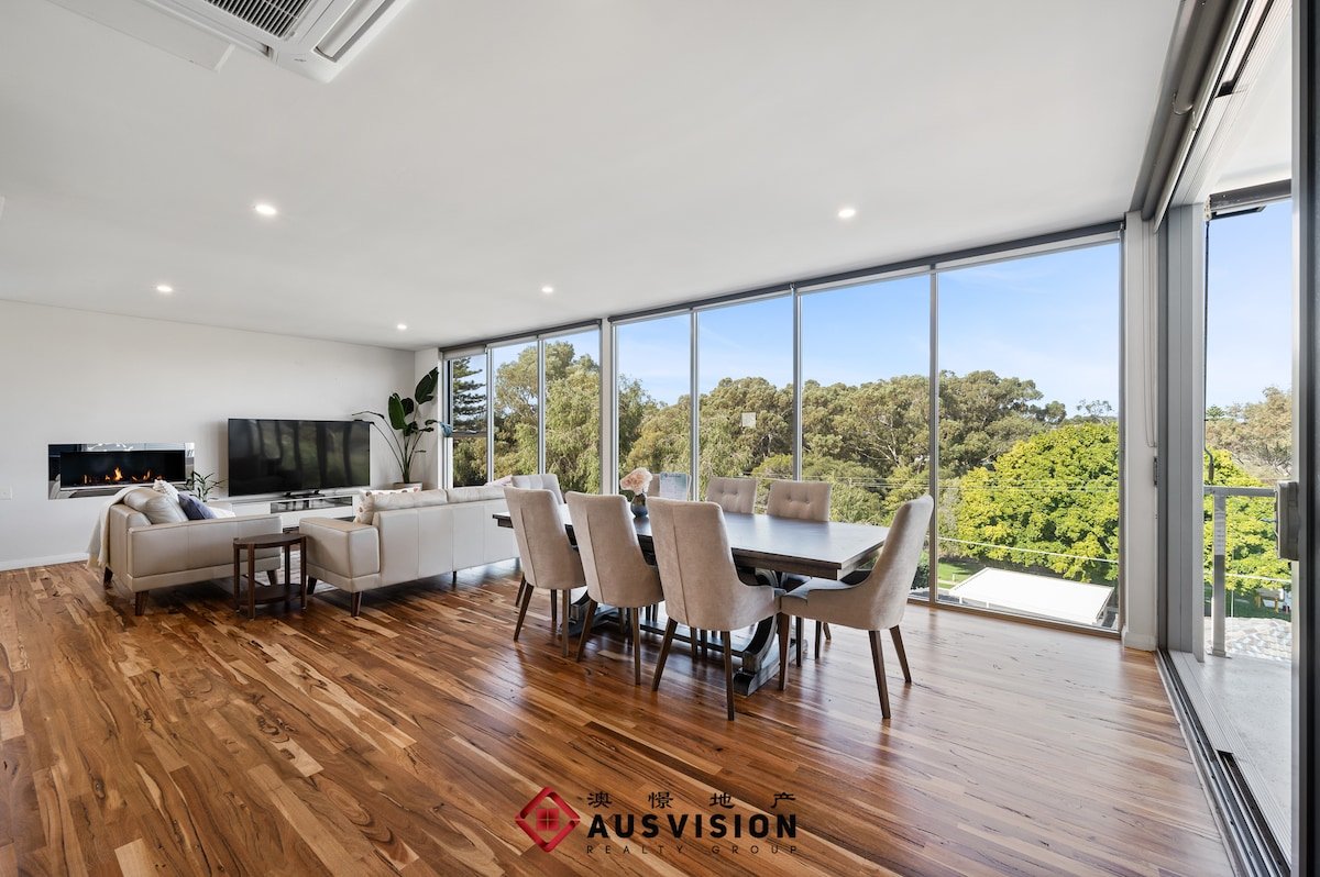 Seaside Bella Vista Luxe-Pool,Spa,BBQ,Beach walk gallery image 5