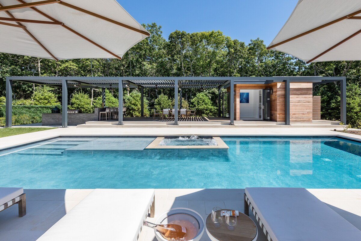 Amagansett Beach Home gallery image 4