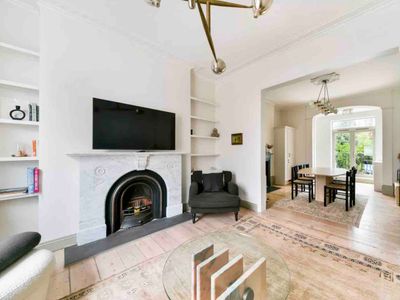 Stunning London Home, IDEAL location