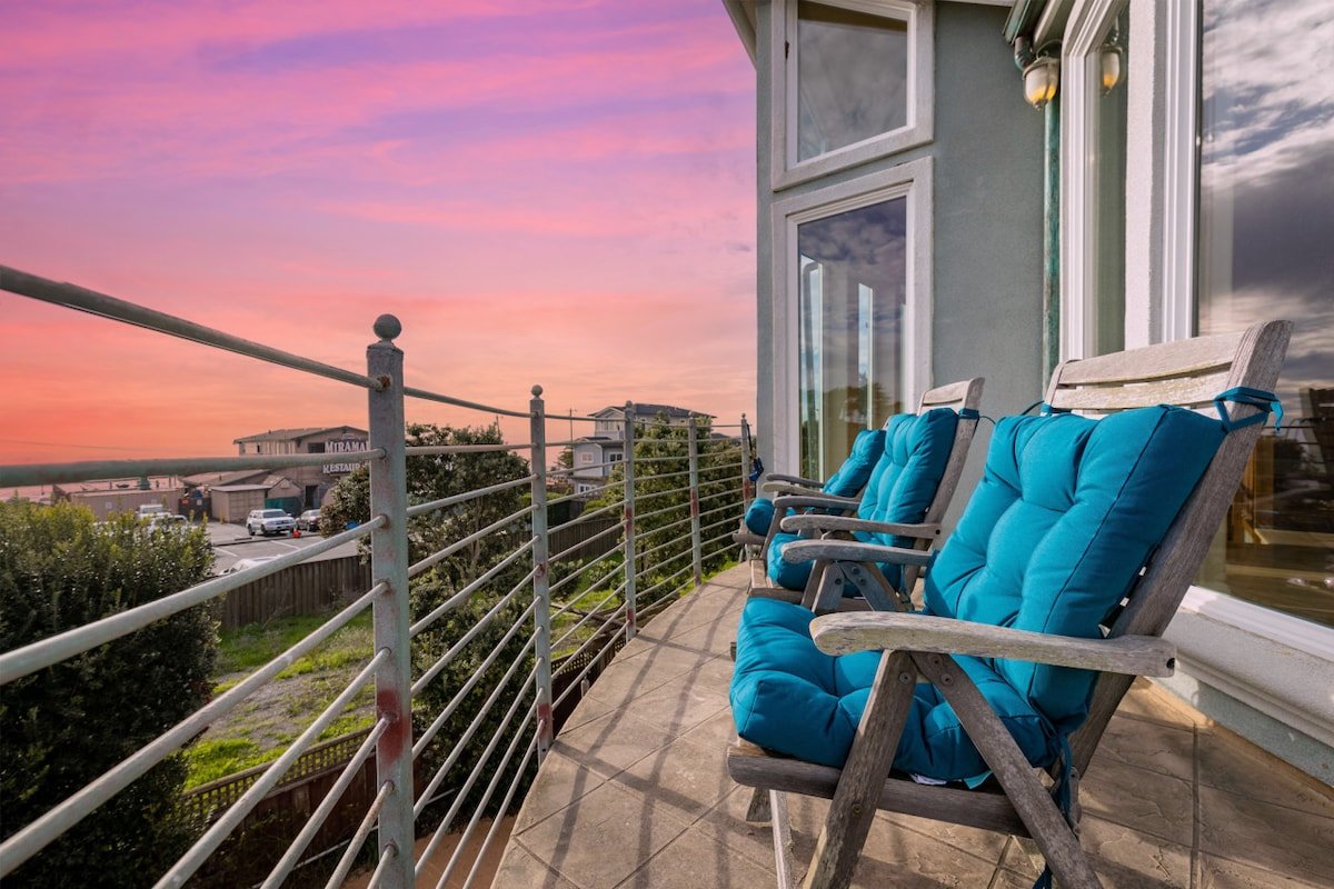 Ocean Views, Steps 2 Beach, Hot Tub, BBQ, Fire Pit gallery image 4