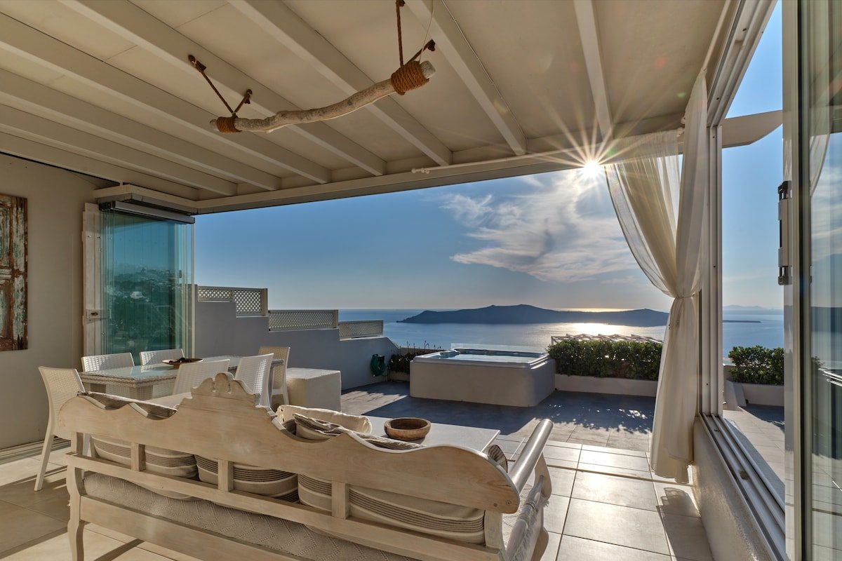 Sunset View Villa Santorini – Outdoor Jacuzzi gallery image 5