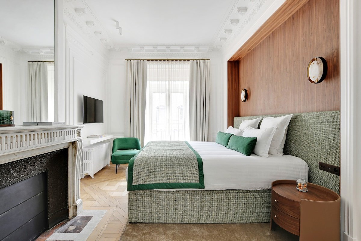 ONIRI – Serviced 2-BR – Place Vendôme Louvre I gallery image 4