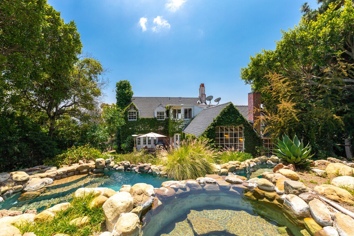 Holiday Special: 15% Off Lagoon Retreat gallery image 5