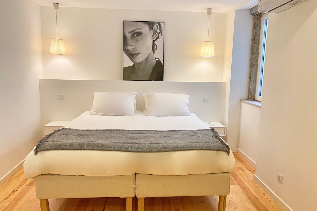 MY LX FLAT Stylish Apartment in Old Town gallery image 5