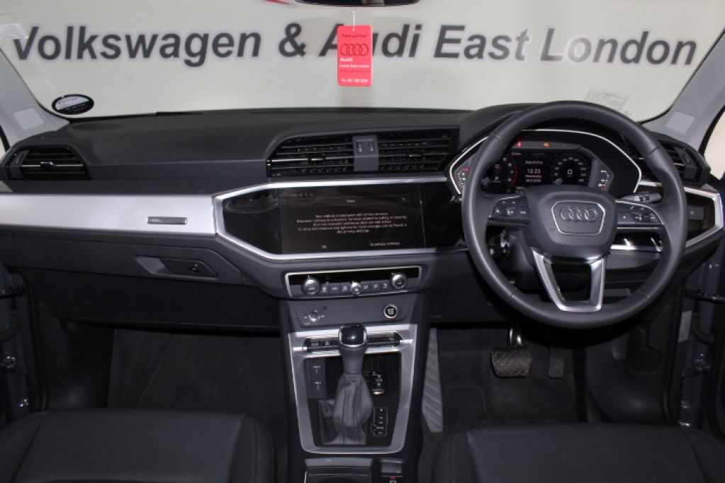 Used car gallery