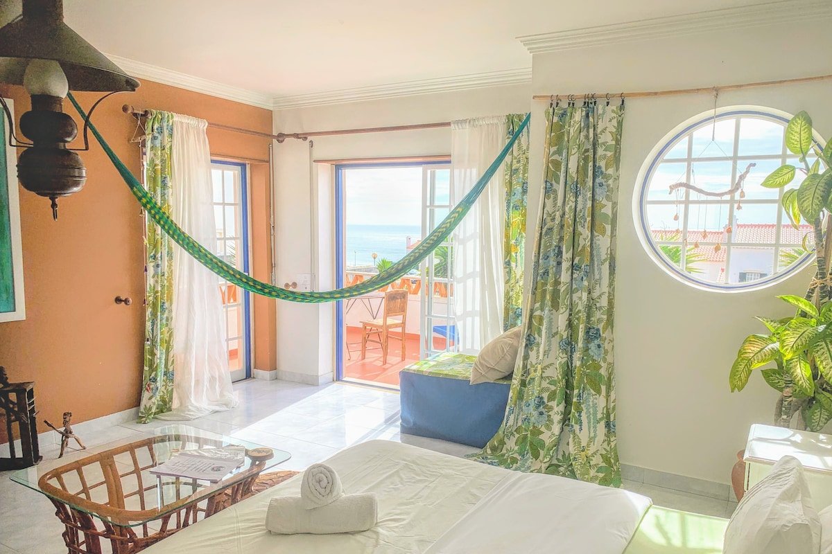 Huge Vila with Pool and Ocean View gallery image 5