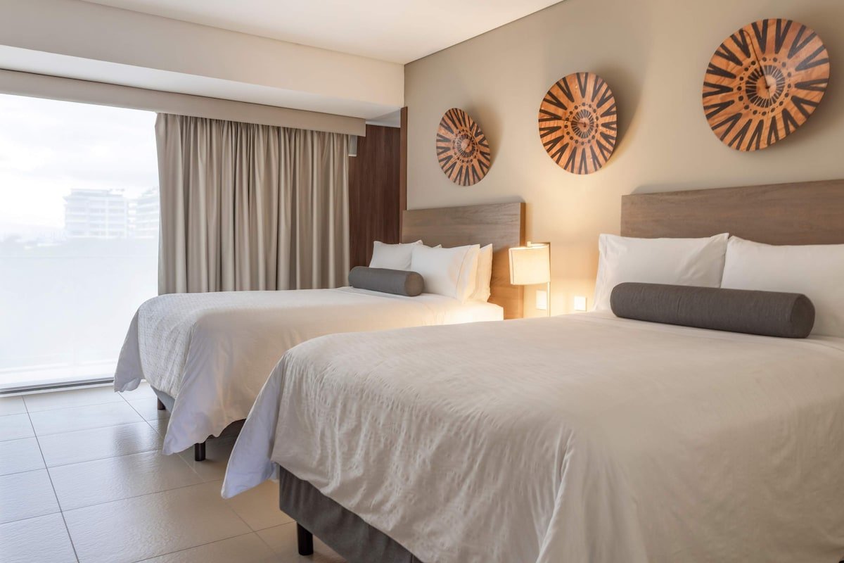 Live Aqua Grand Club Marina Condo 3 bedrooms gallery image 4