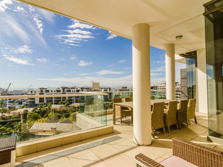 Marina Apartment with Private Pool featured image