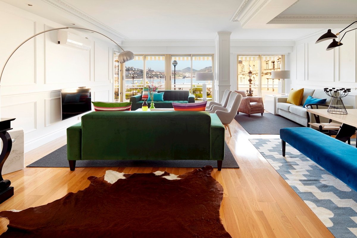 Playa de La Concha 4 by FeelFree Rentals gallery image 2