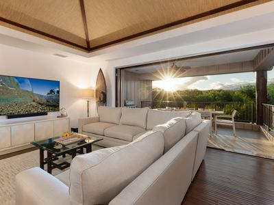 PiH: Pineapple Hale, Family Fun, Hilton PoolPasses