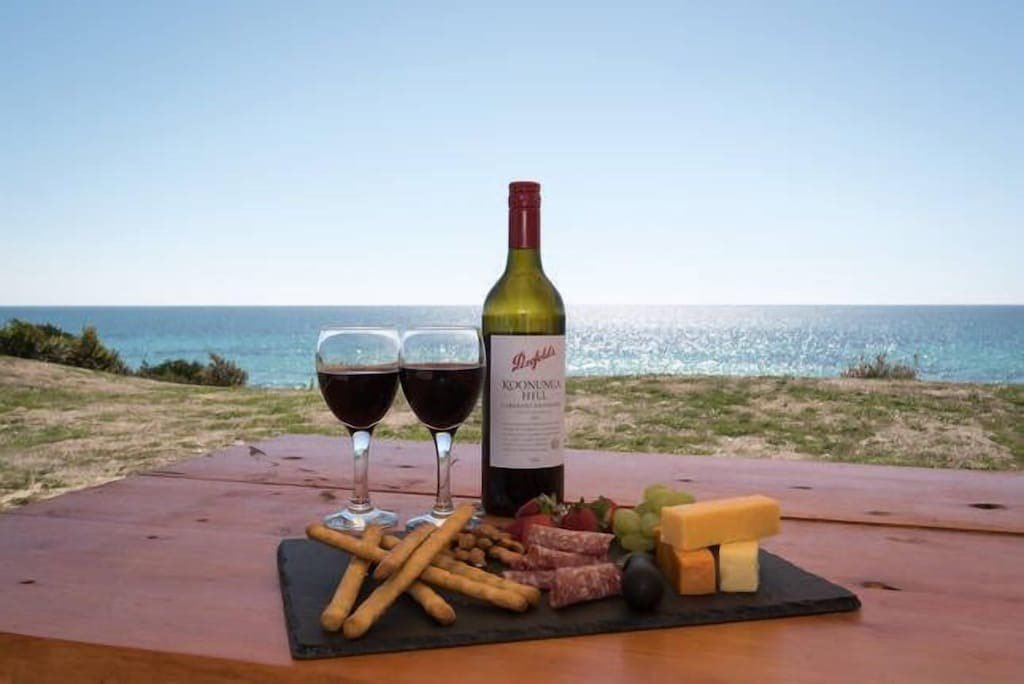 Wave crest Sisters Beach Absolute beach frontage. gallery image 2