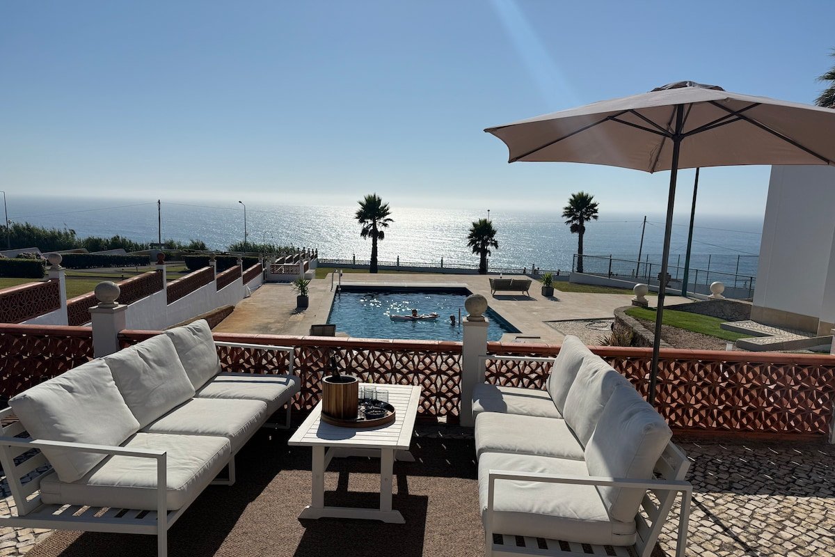 The Ocean- Beach front villa with amazing sunsets gallery image 4