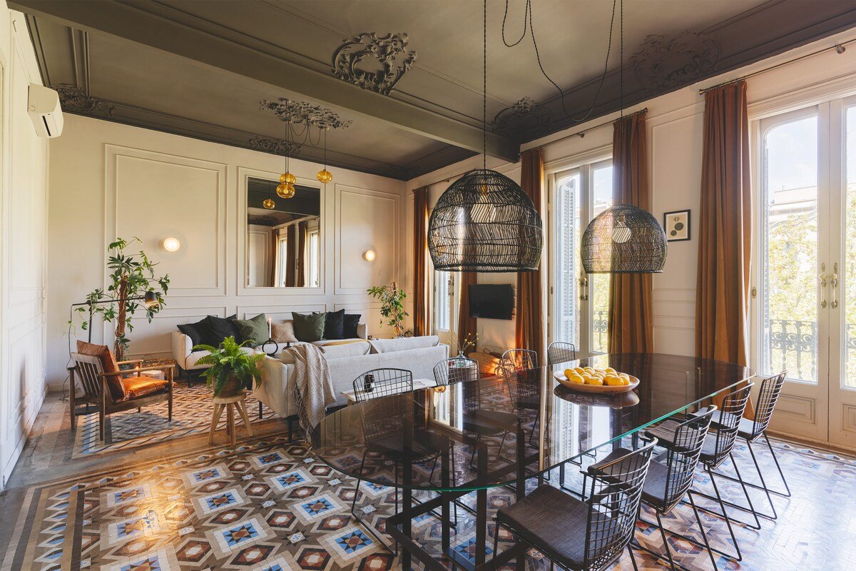 Five Bedroom Top Apartment Paseo de Gracia gallery image 3