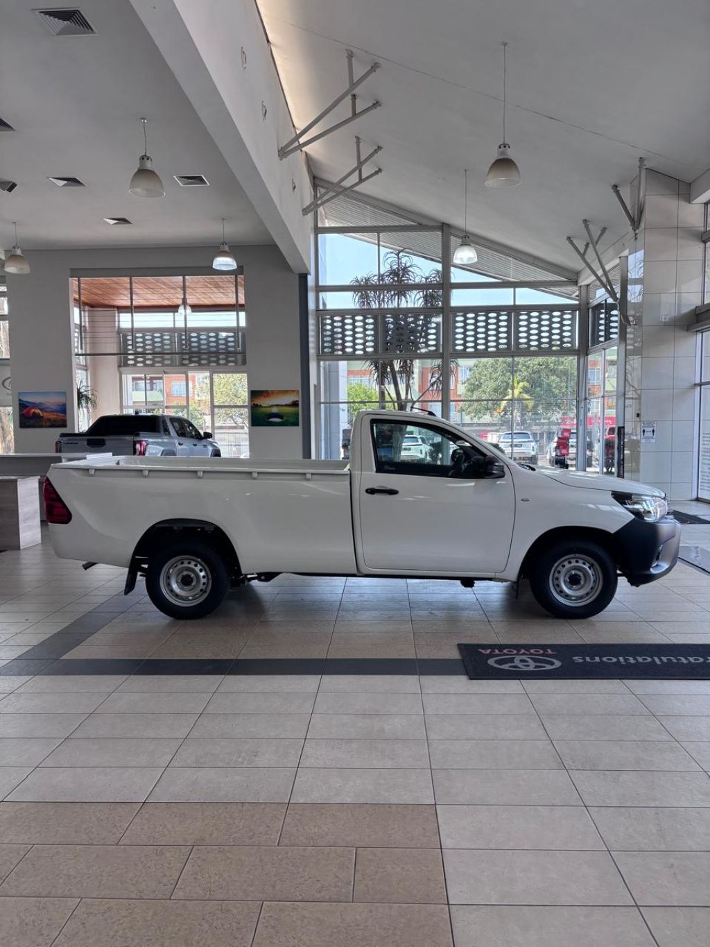 Used car gallery