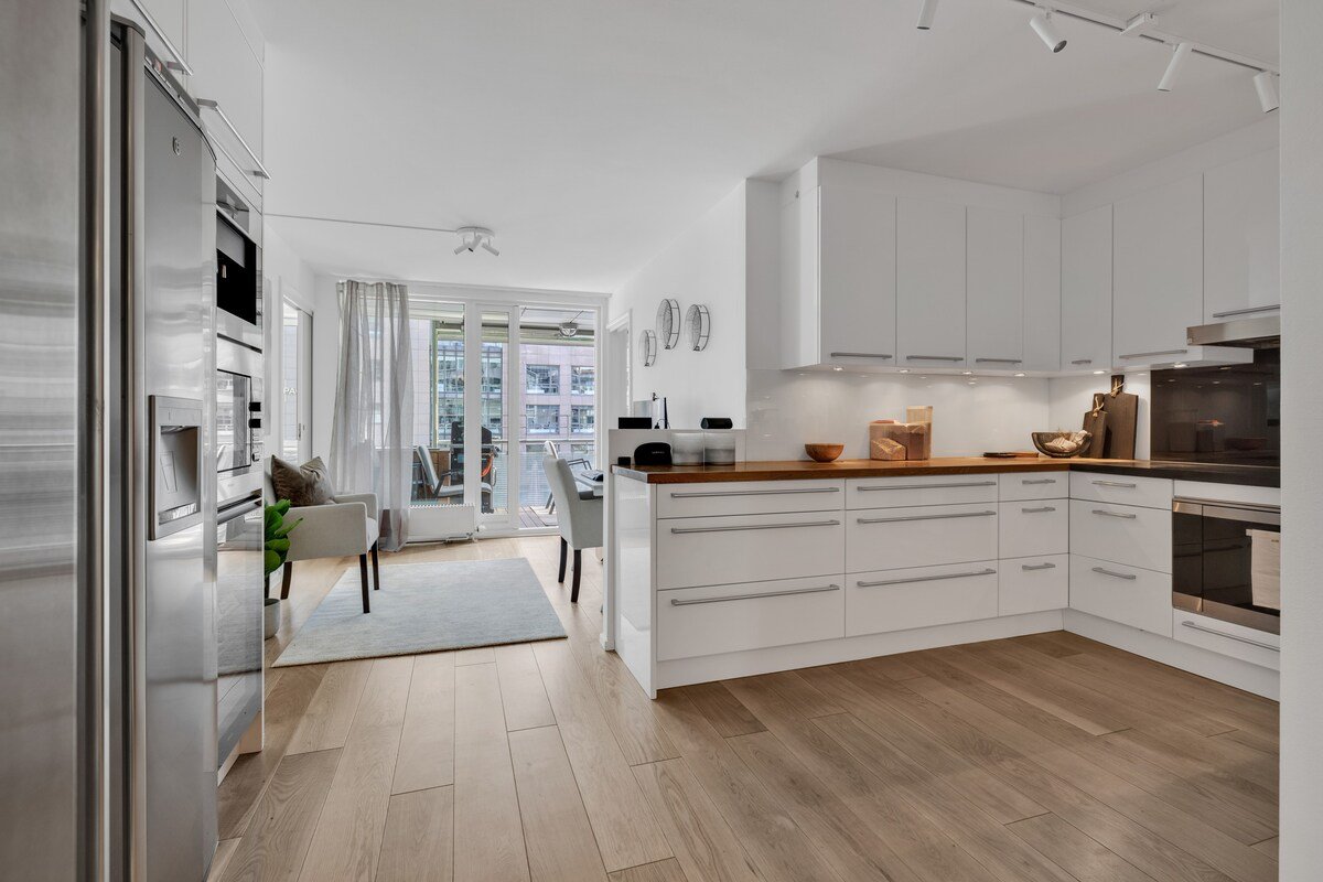 Most luxurious apartment on Airbnb in Oslo. gallery image 5