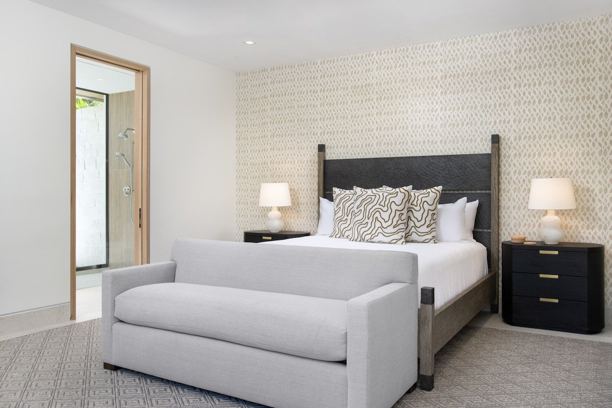 Footprints gallery image 5