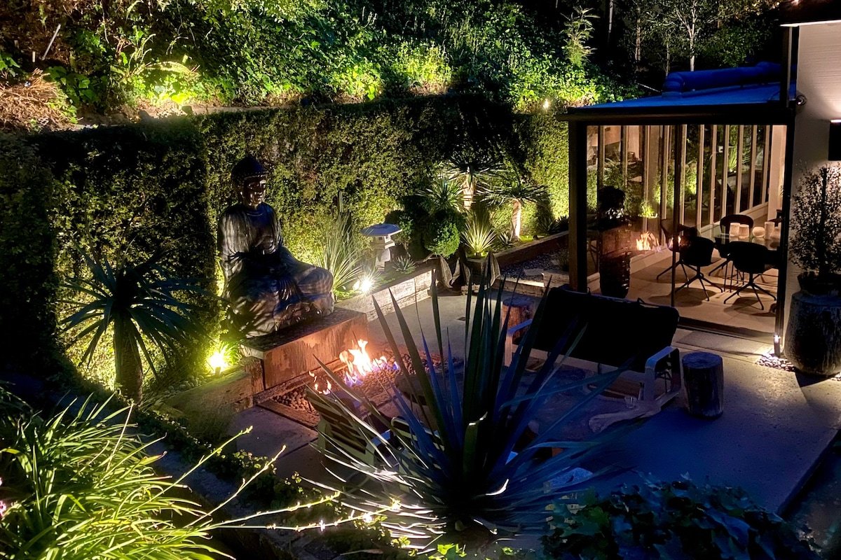 Satori Retreat House + Heated Pool gallery image 4