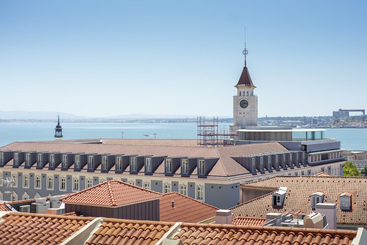 LvPremier Bica BI1 terrace, garden, views, BBQ gallery image 4