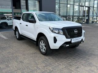 NISSAN NAVARA 2.5DDTI SE PLUS  for Sale in South Africa