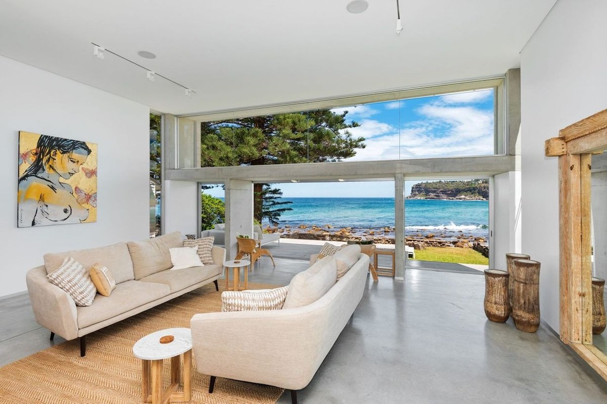 Surfbreak by Palm Beach Holiday Rentals gallery image 5