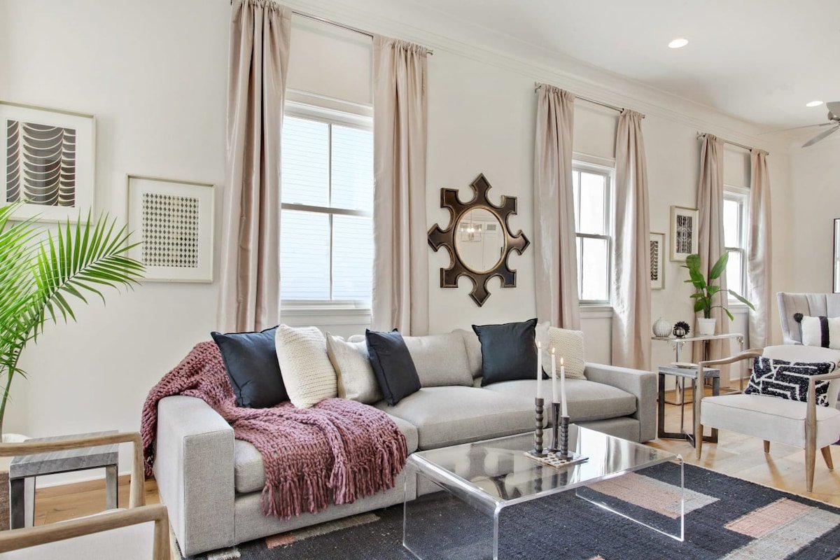 Relaxing Home | Heated Pool & Spa gallery image 4