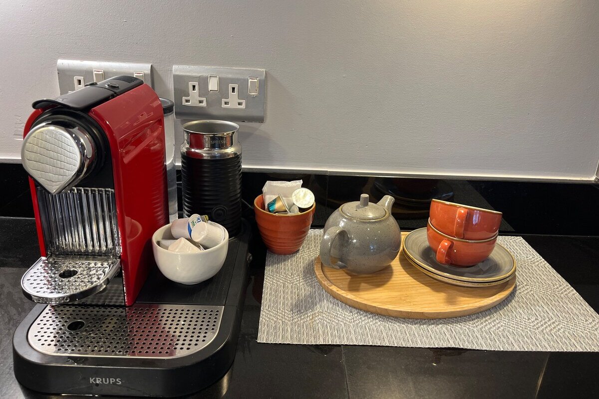 Modern Apartment Dublin City Centre gallery image 5