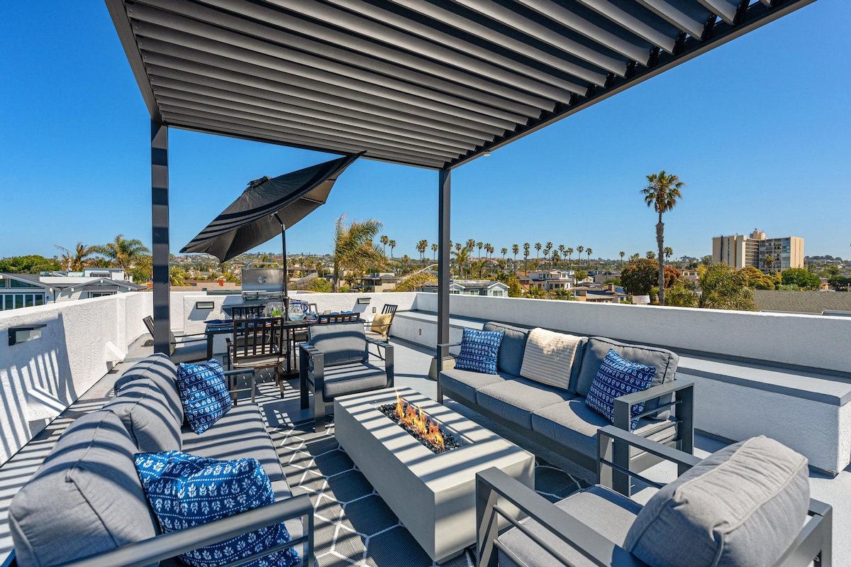 Rooftop & Ocean – Casa Blanca in Pacific Beach gallery image 2