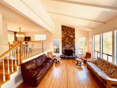 Spacious Comfy Renovated 4BR, quiet neighborhood