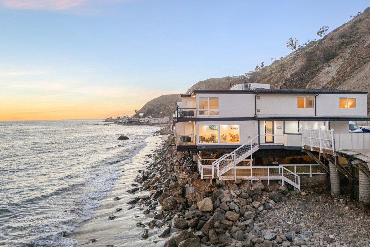 Oceanfront Home on Big Rock Beach + Sweeping Views