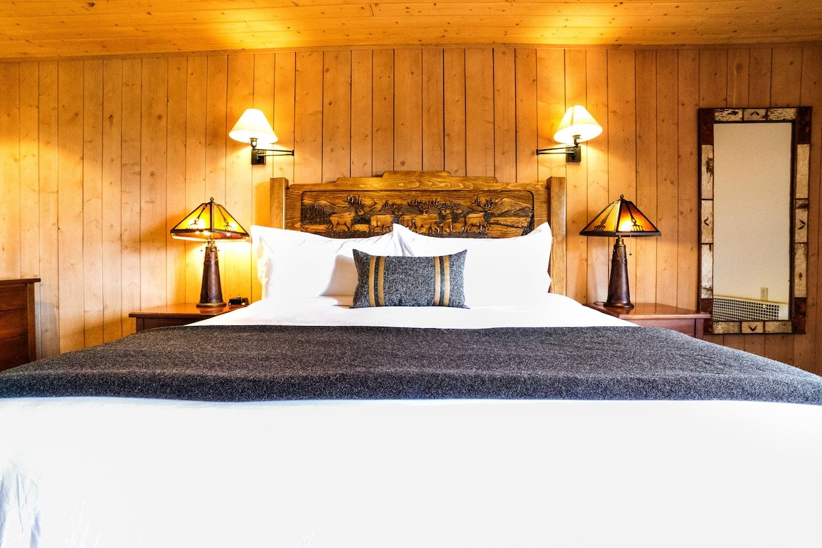 Costilla Fishing Lodge gallery image 4